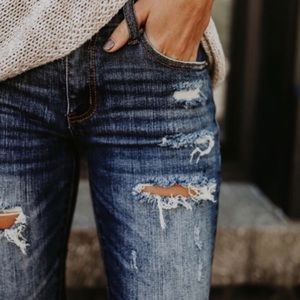 Macie Distressed Frayed Ankle Skinny Jeans